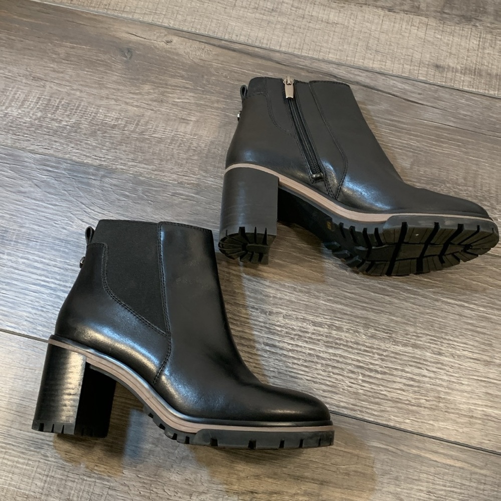 Vince Camuto Dustelie boot size 8.5 - Picture 3 of 9